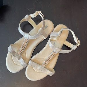 Clarks Soft Cushion Sandals
